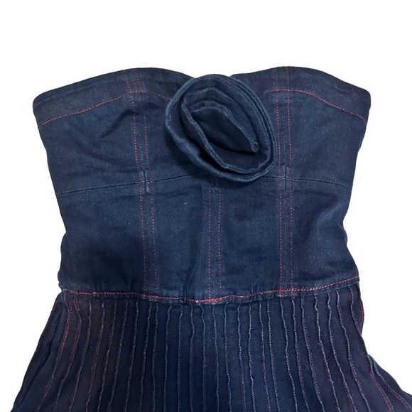 ANTHROPOLOGIE Maeve Rosette Strapless Fit & Flare Denim Mini Dress 4 - Picture 5 of 8